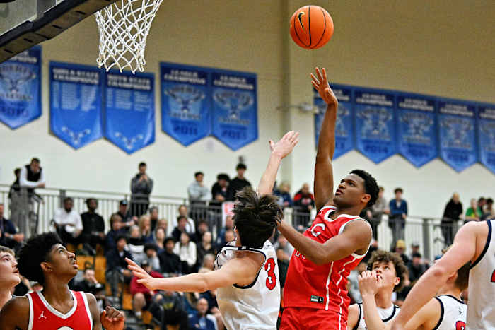 Columbus Lake Oswego boys basketball Les Schwab Invitational December 27 2023 Leon Neuschwander 17